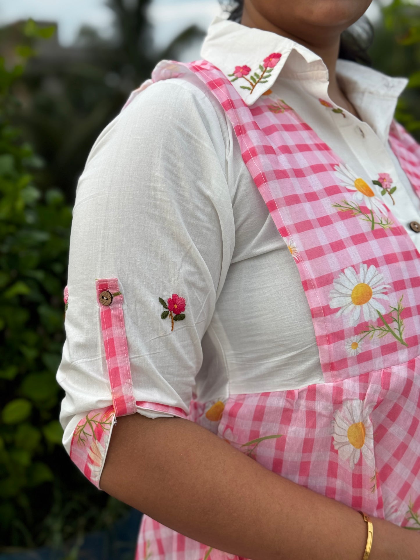 F144 Pink checks sunflower dress