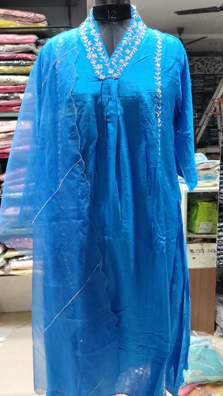 K162 POWERBLUE HALTER chinon silk 3pc set