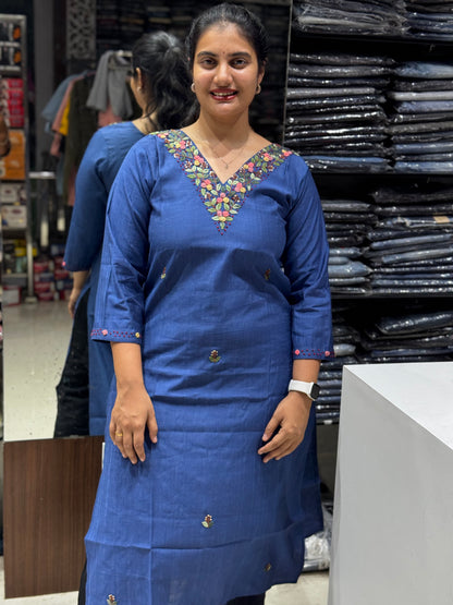 T32 Kantha work kurti