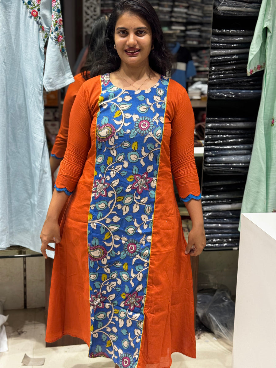 F98 MULCOTTON KALAMKARI GOWN