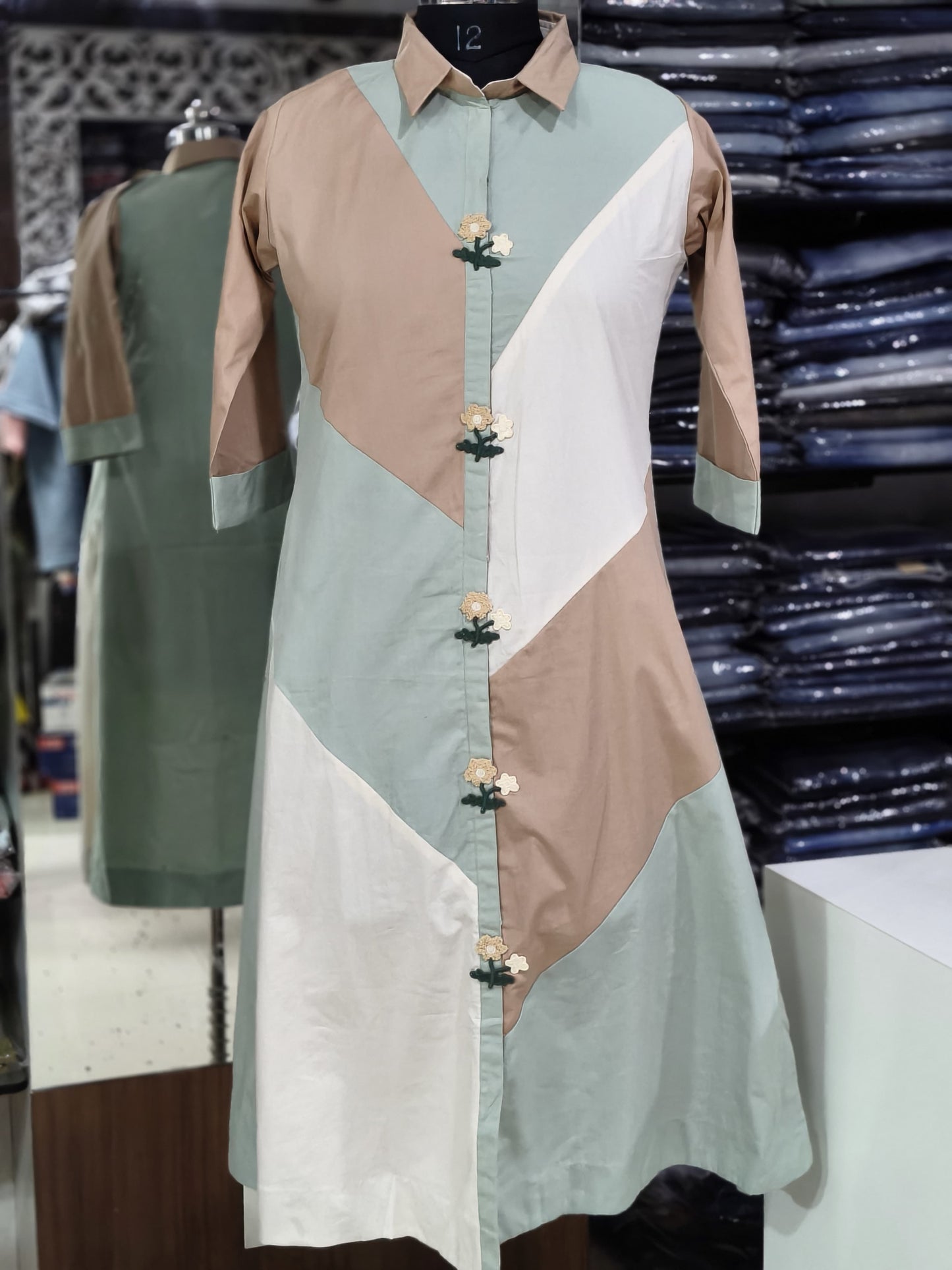 F135 Multi cambri cotton dress