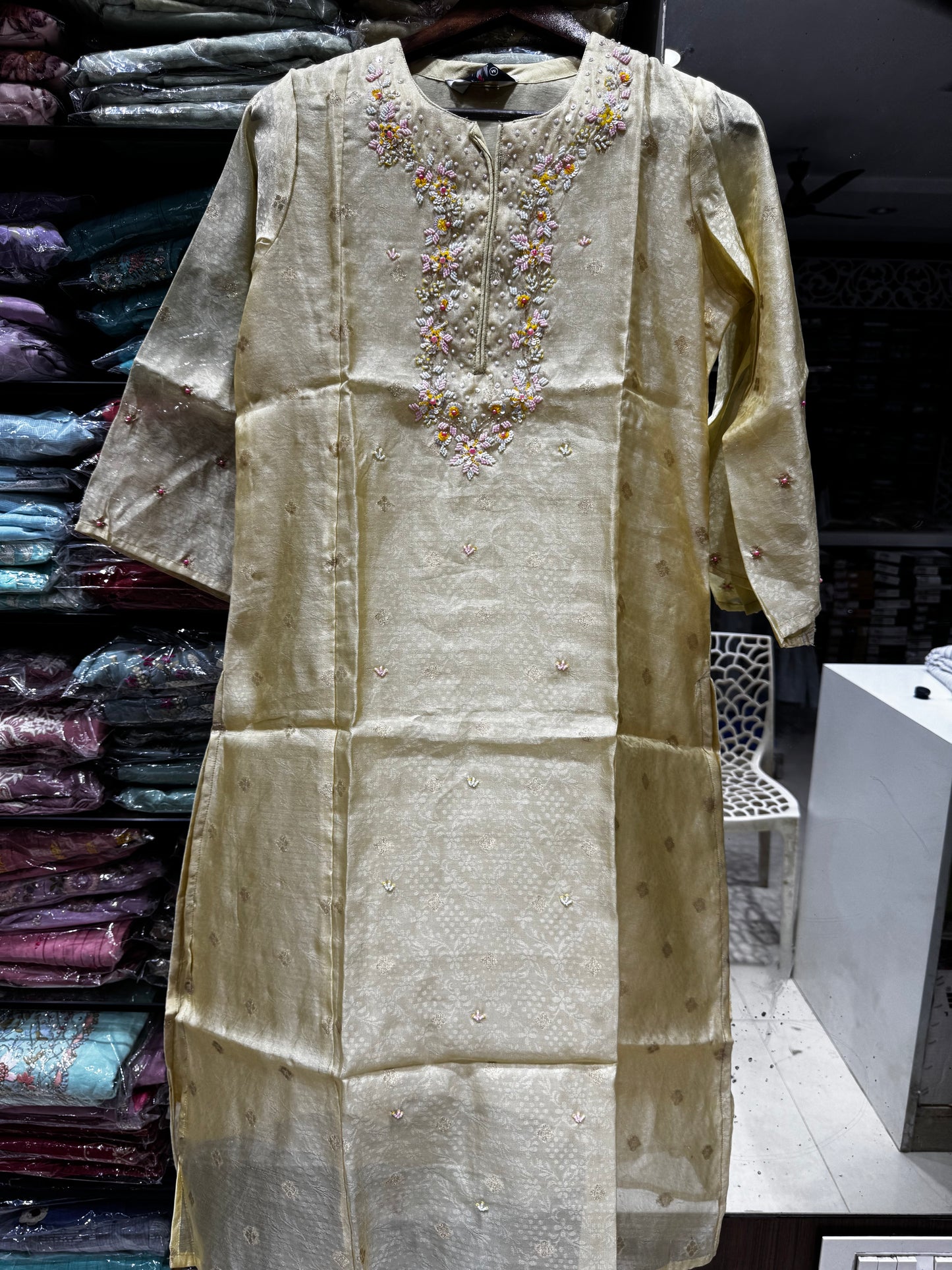 K145 Benaras tissue 3pc set