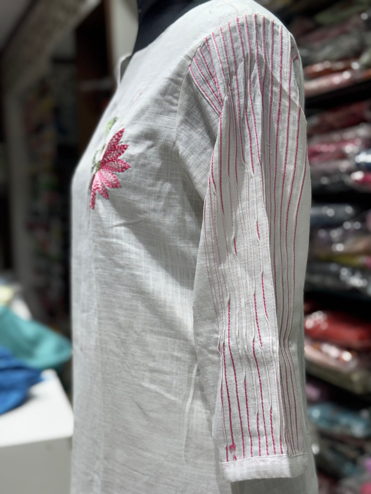 C137 handloom cotton white cord set