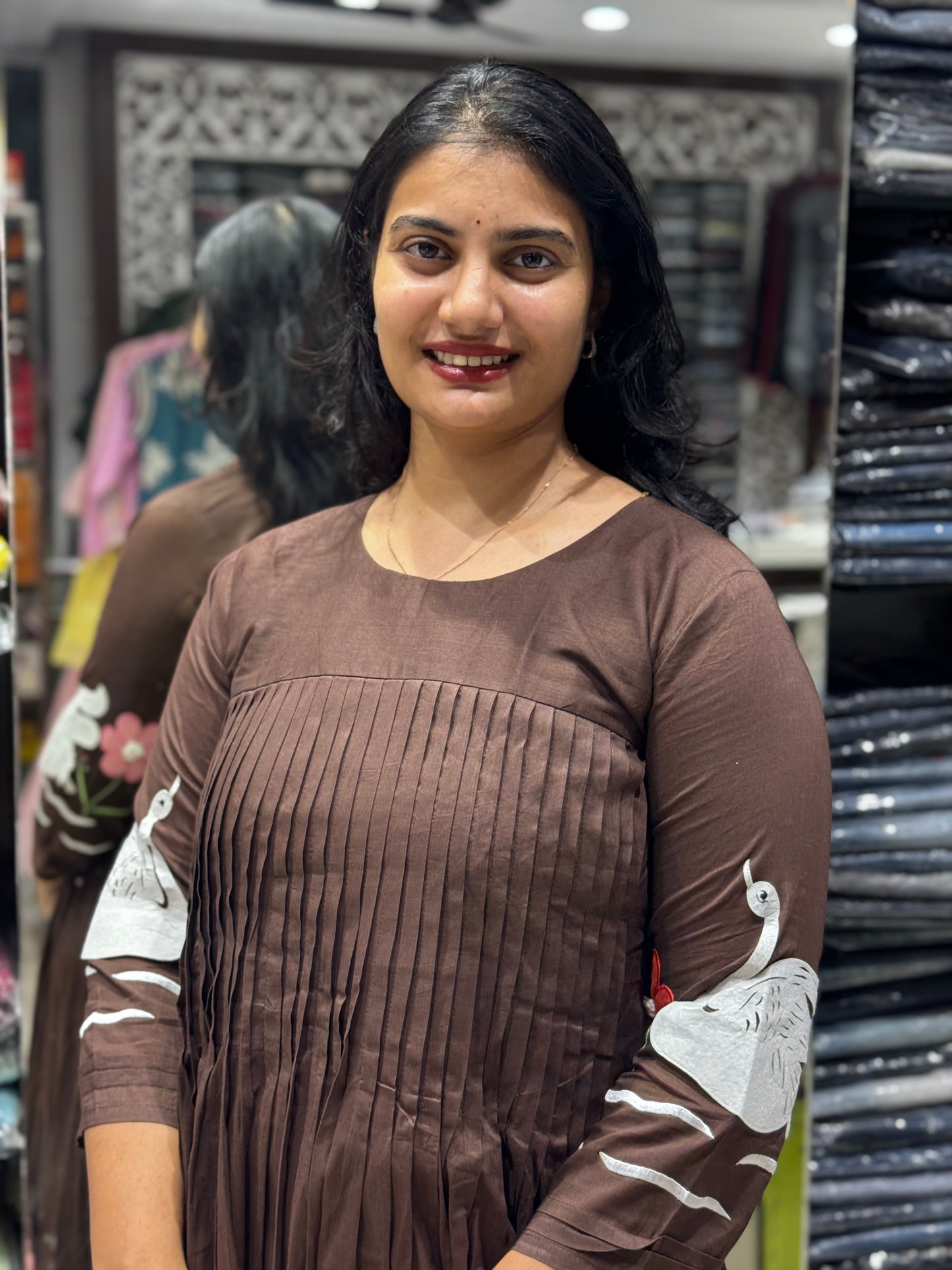 F111 swan mulcotton gown