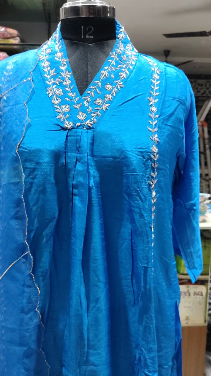 K162 POWERBLUE HALTER chinon silk 3pc set