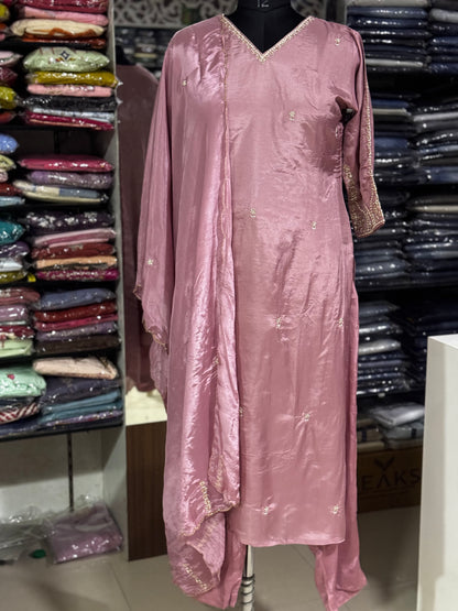 K189 Chinon silk 3pc set