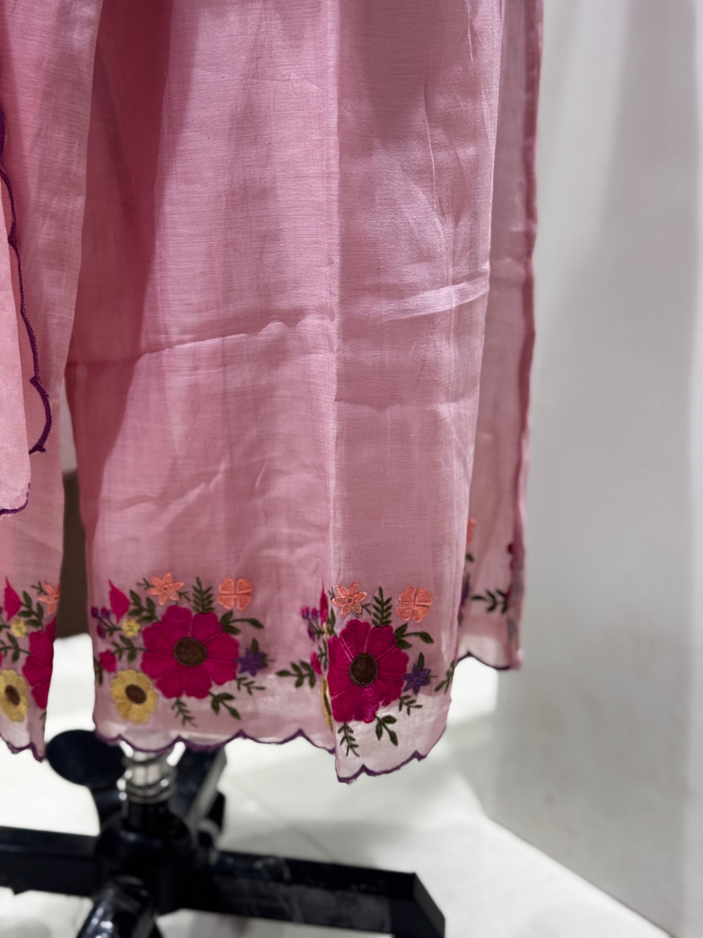 K187 Mulchanderi with floral work