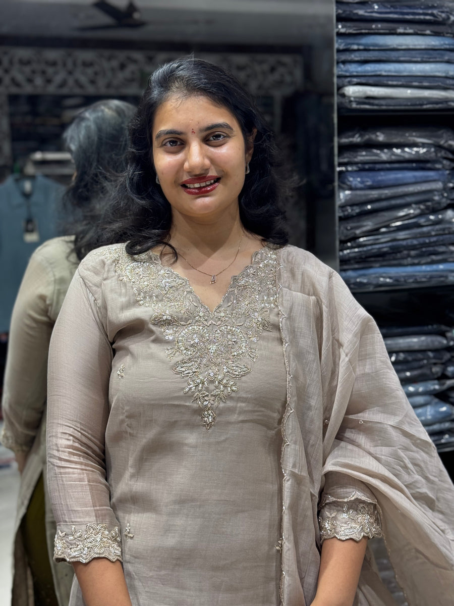 K176 Benaras mulchanderi with premium zardosi work