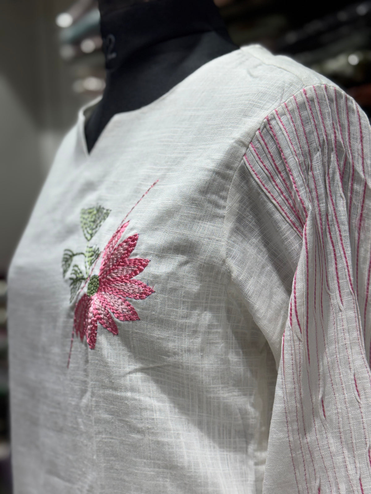 C137 handloom cotton white cord set