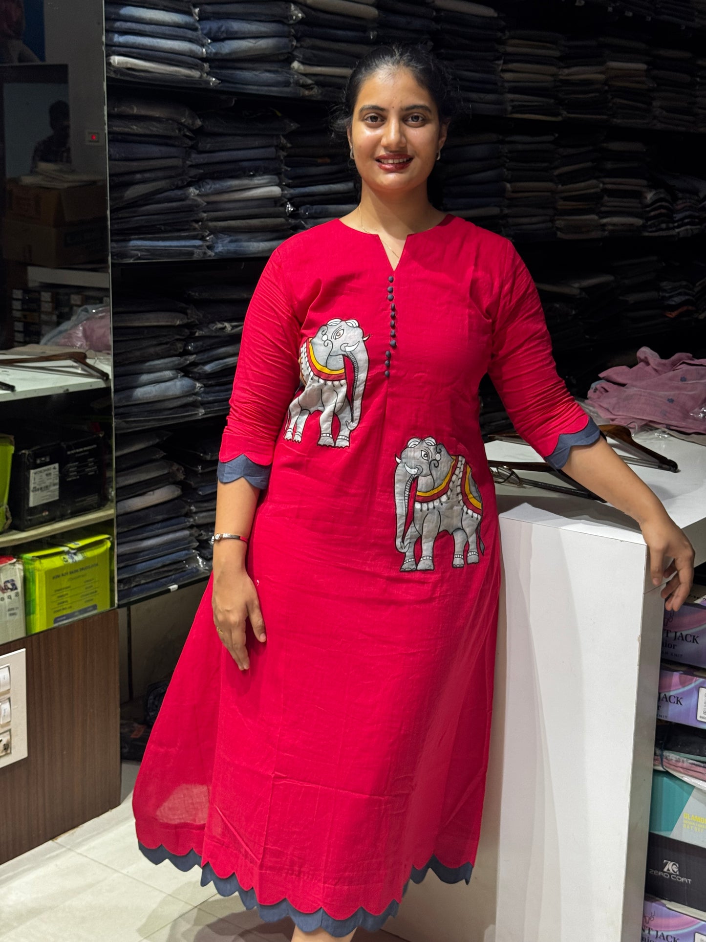 F132 Elephant handpainted mulcotton gowns