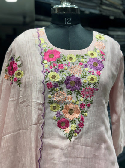 K187 Mulchanderi with floral work