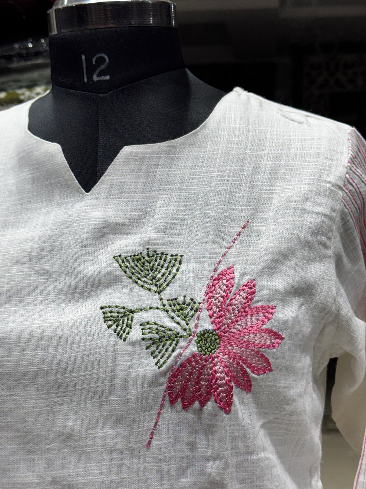 C137 handloom cotton white cord set
