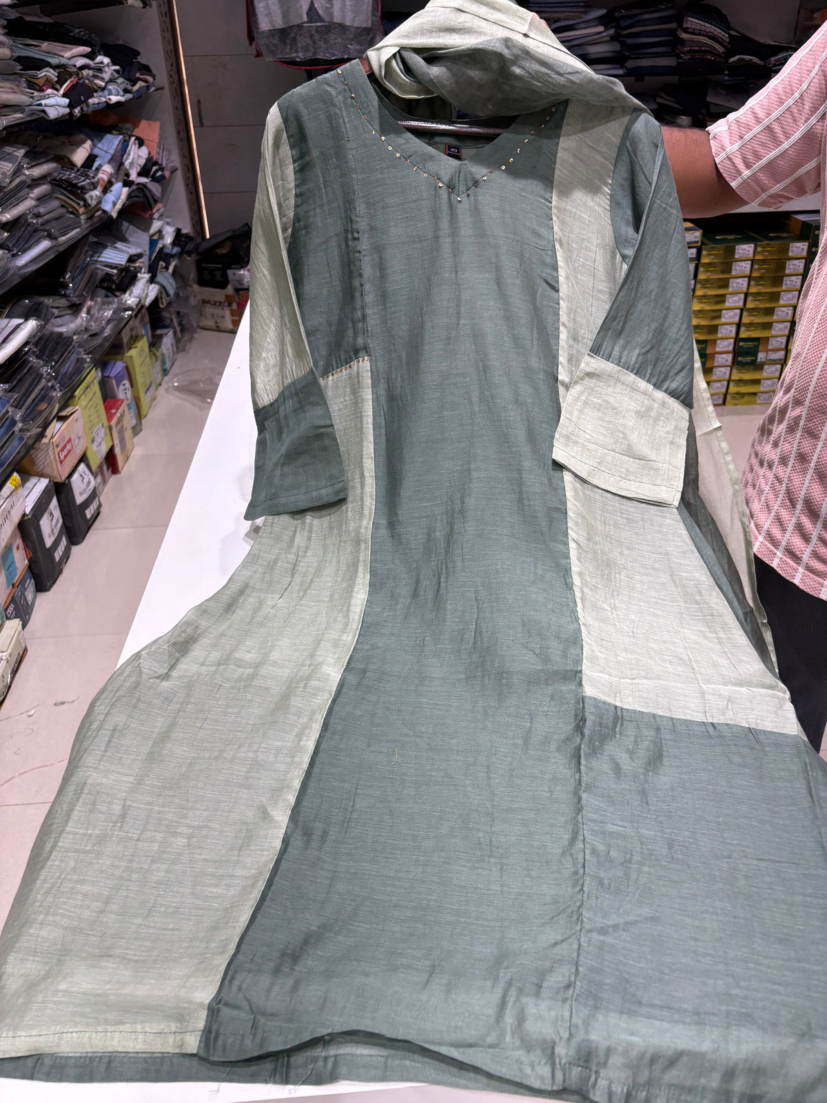 K256 Ombre shaded Benaras mulchanderi suit set