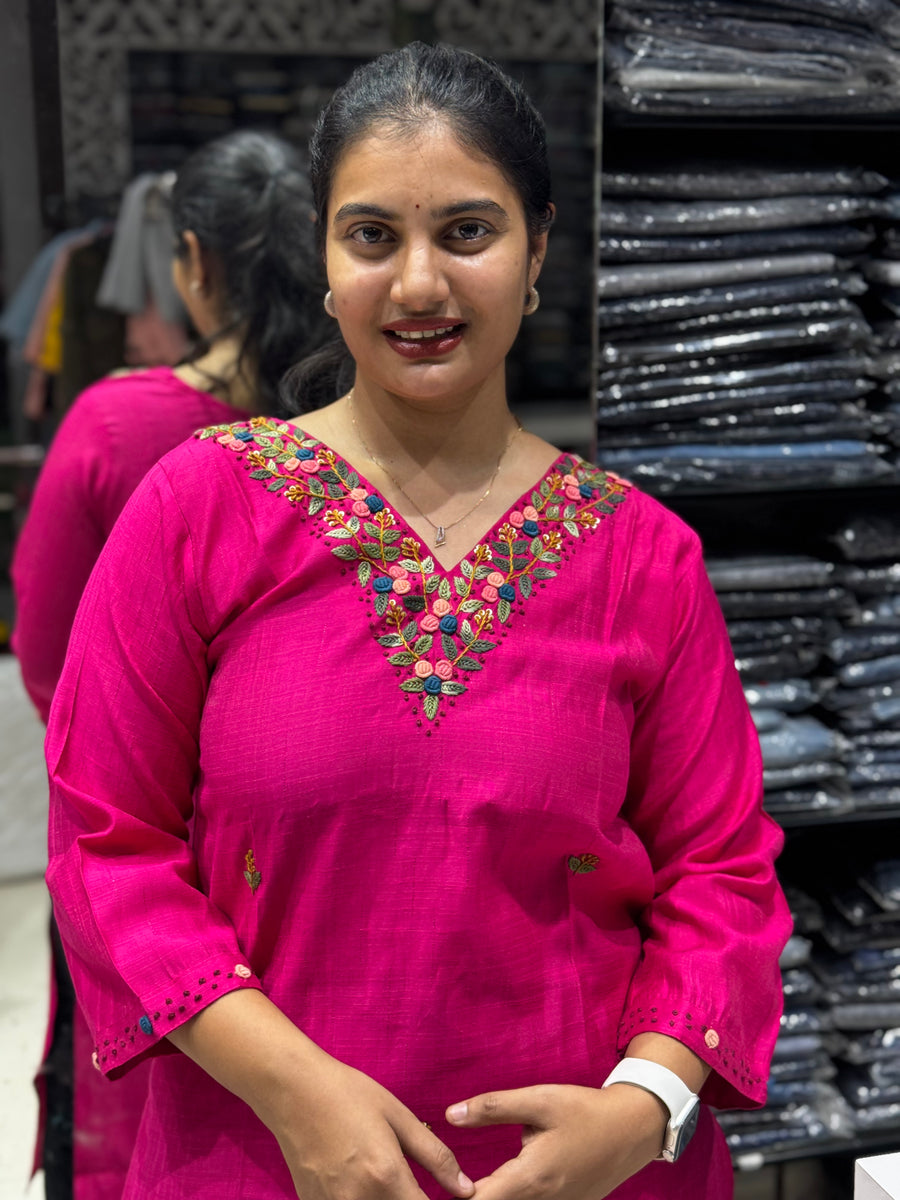 T32 Kantha work kurti