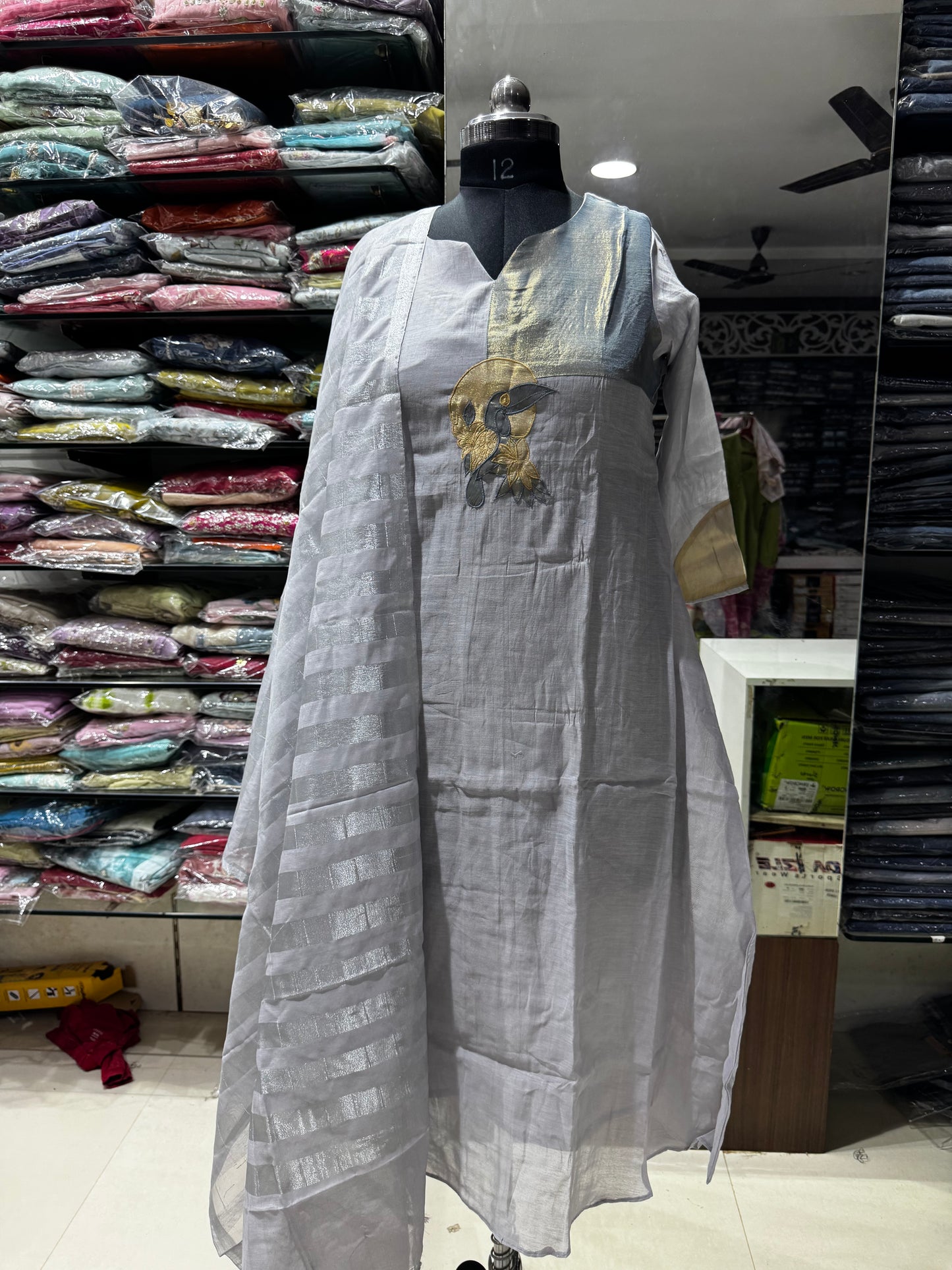K182 Benras mulchanderi with tissue applique work