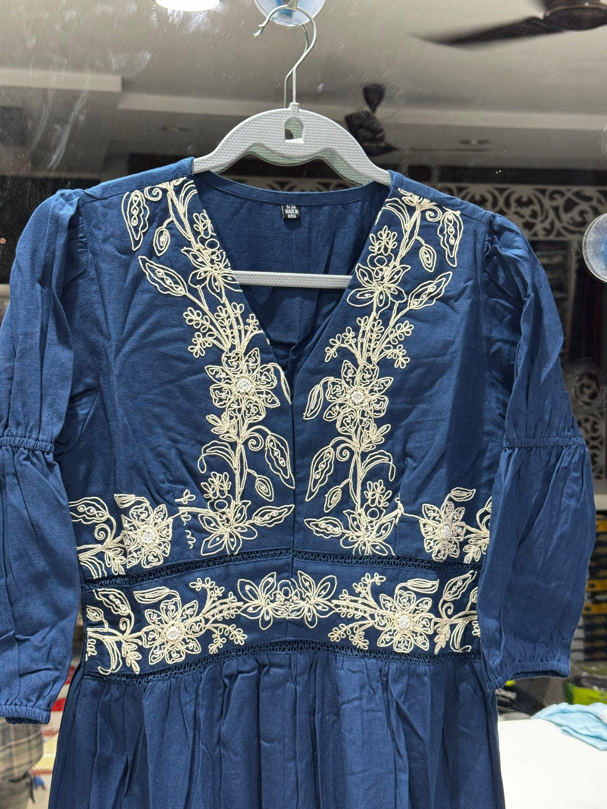 F152 Embroidery dress