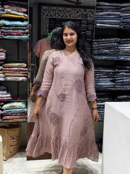 F101 GREEN BENARAS MULCHANDERI GOWN