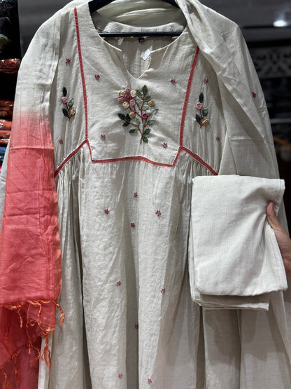 K248 Light beige peach contrast three peice suit set
