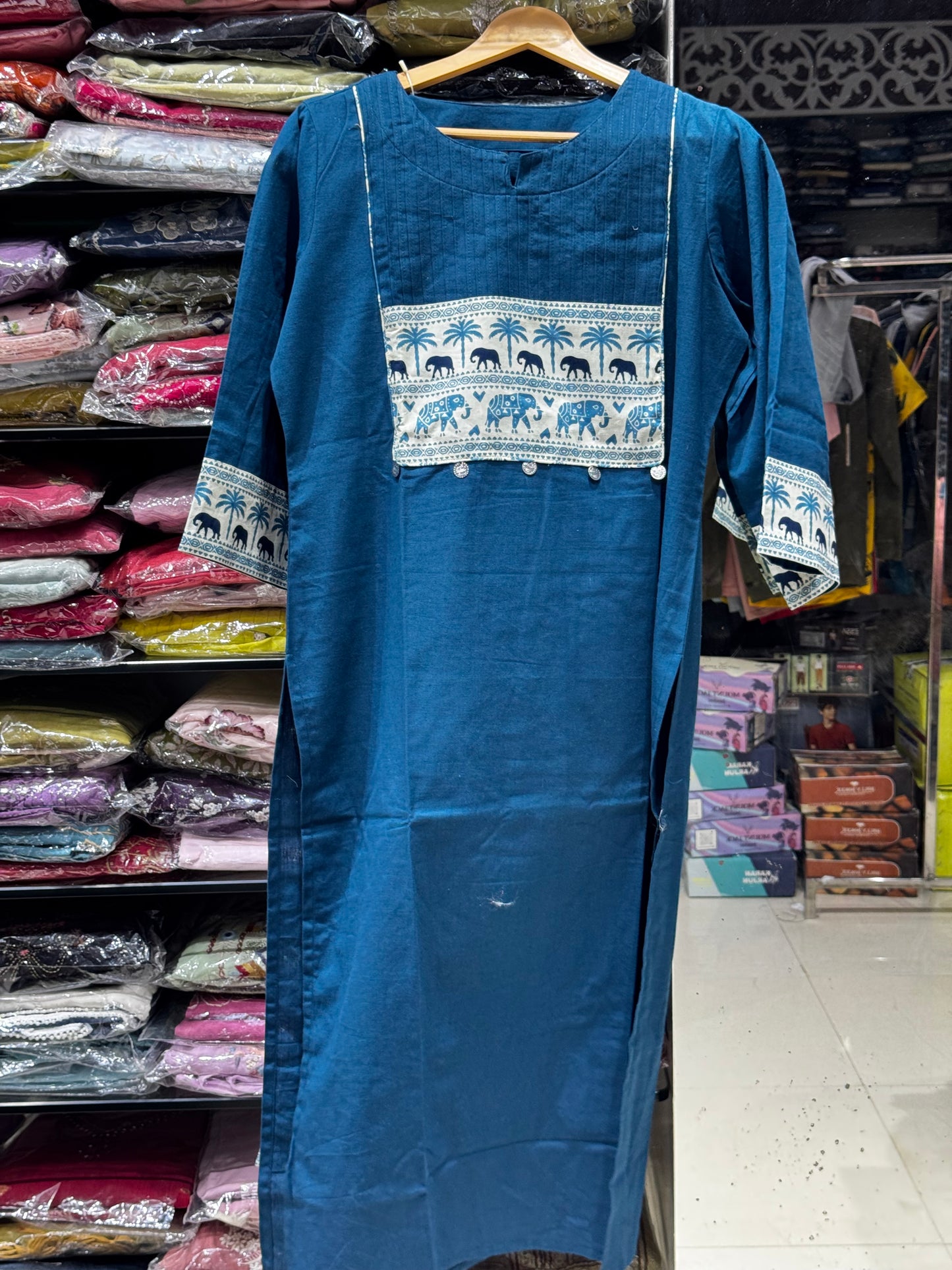 C102 Elephant cotton cord set