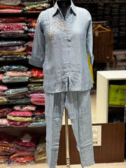 C136 Benaras mulchanderi cord set