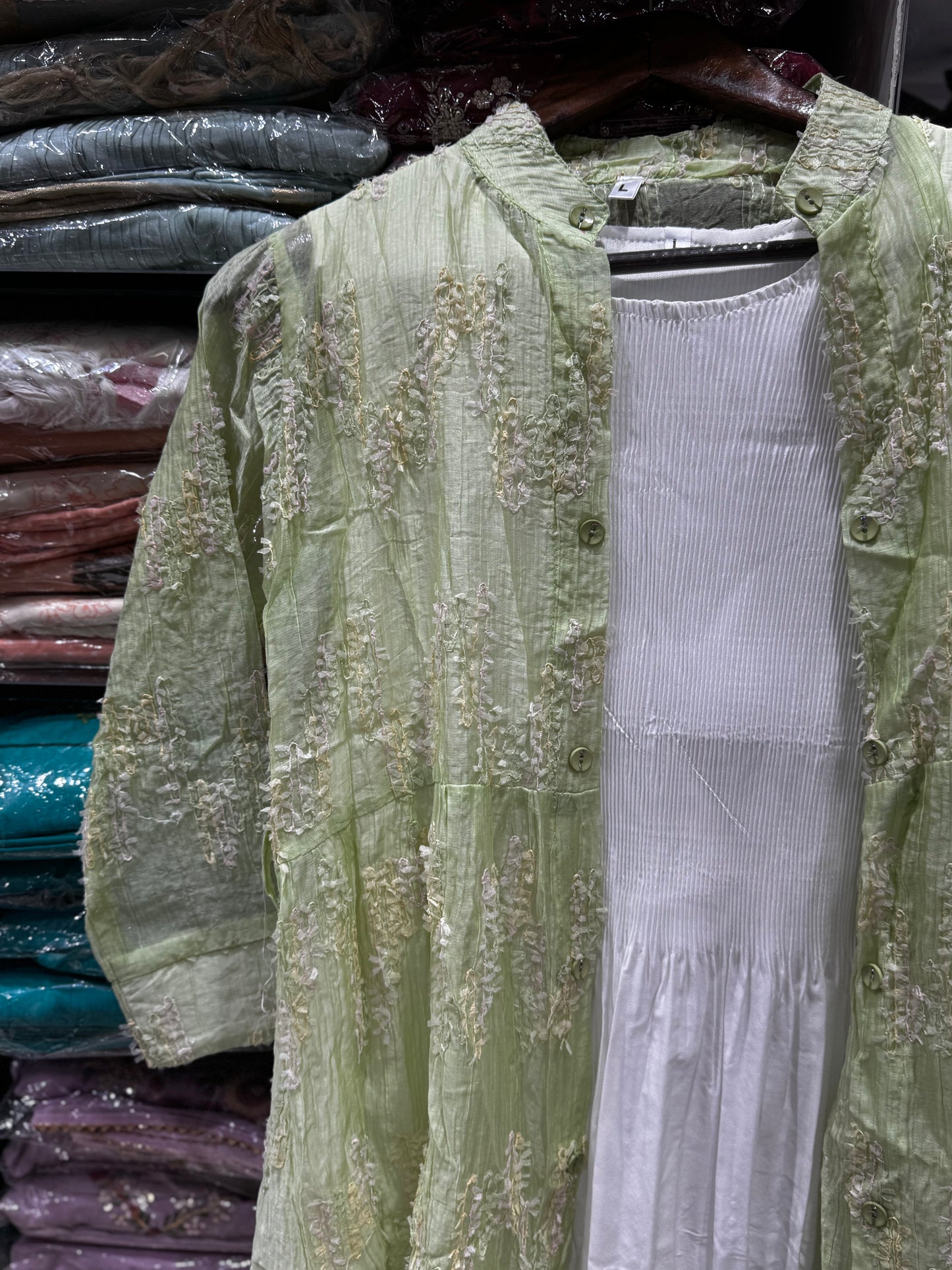 F65 IMPORTED FABRIC JACKET STYLE GOWN M&L