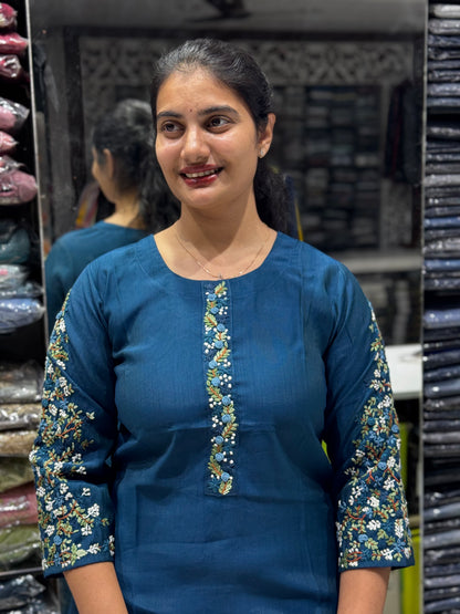 K24 HANDWORK ROUND NECK KURTI