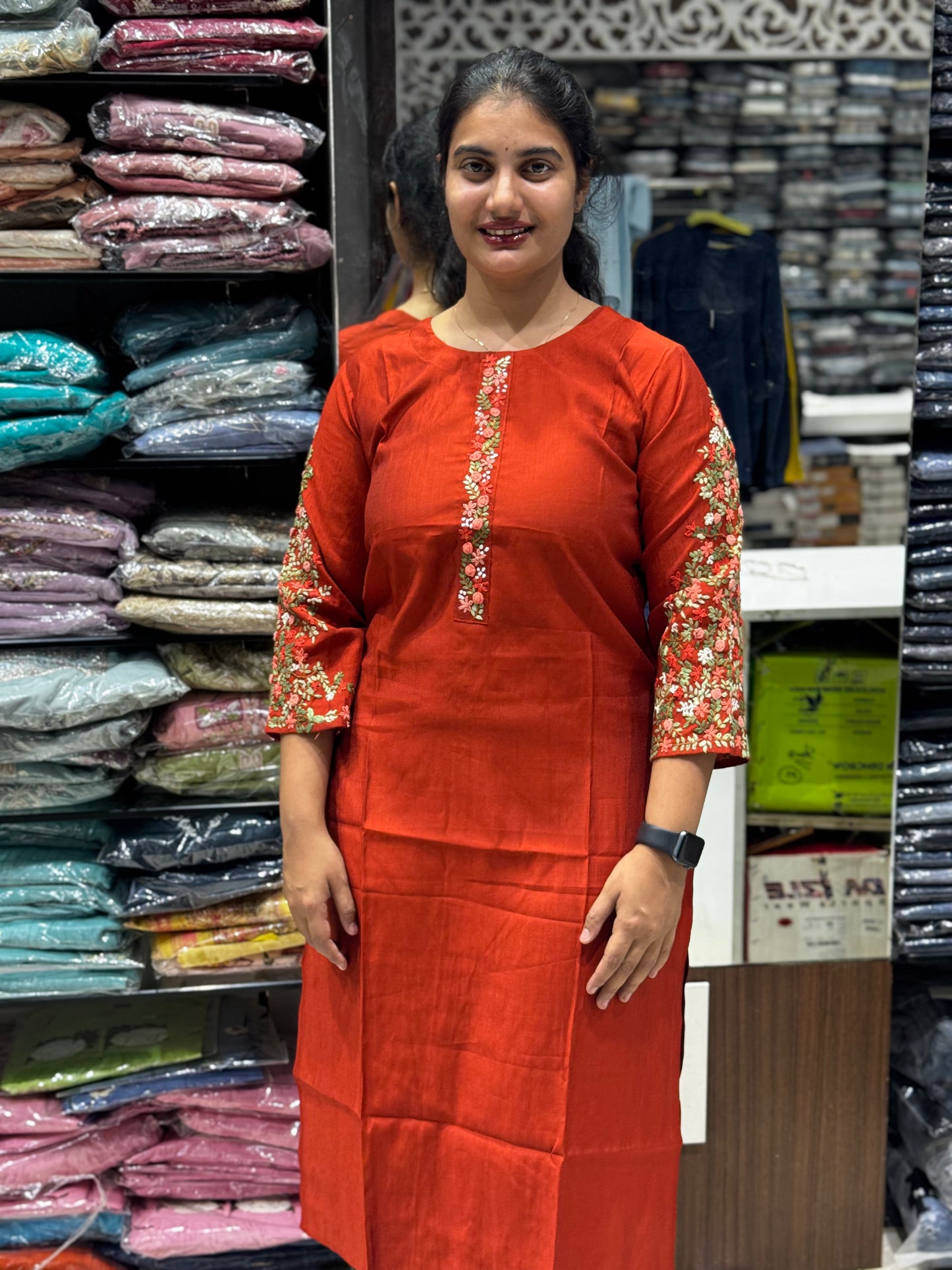 K24 HANDWORK ROUND NECK KURTI
