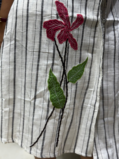 F83 KORA HANDLOOM COTTON  STRIPES GOWN