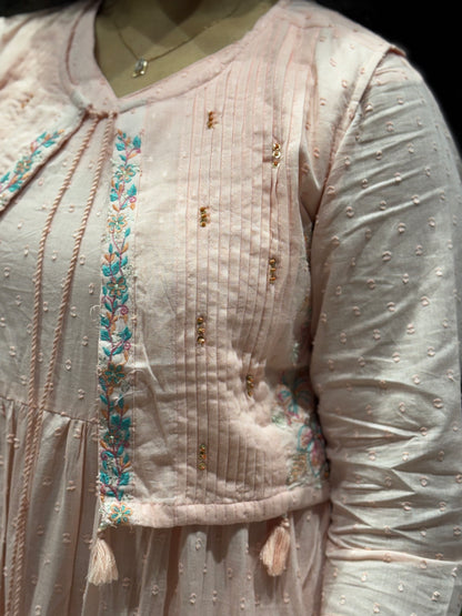 F92  COTTON HALF JACKET GOWN