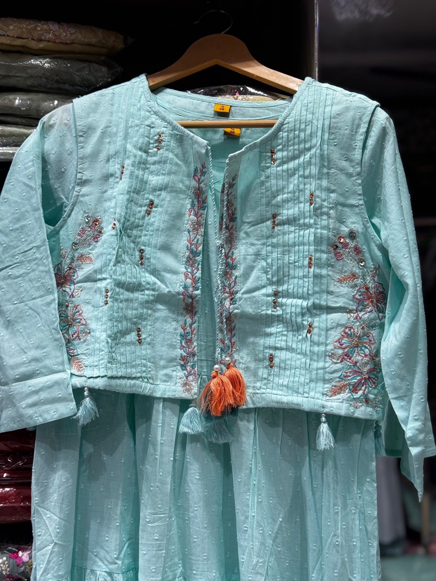 F92  COTTON HALF JACKET GOWN
