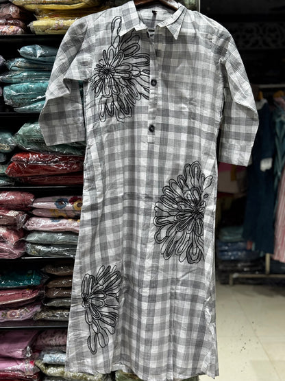 F96 BLACK AND WHITE CHECKS DRESS