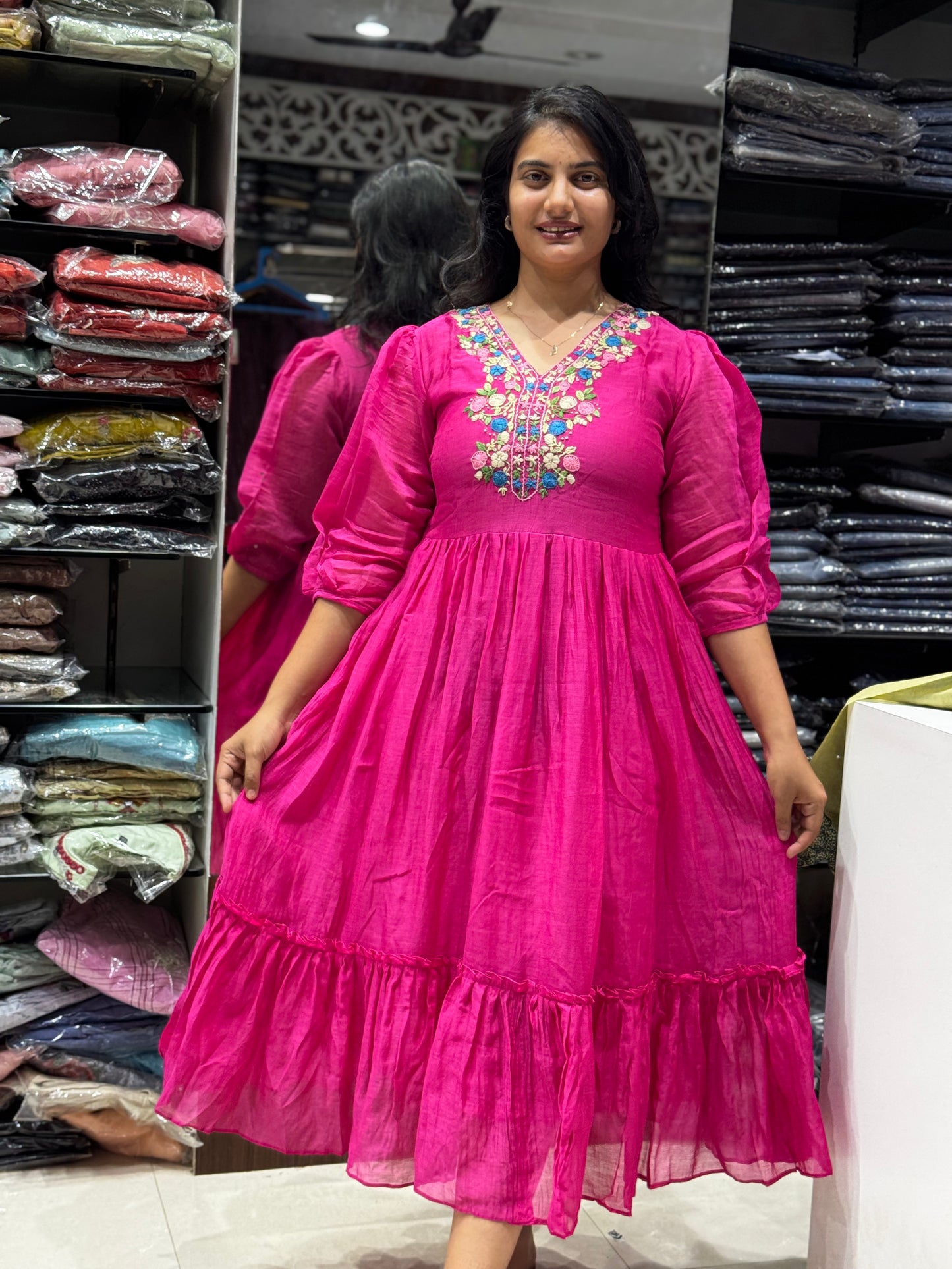 F99 BENRAS  MULCHANDERI DRESS