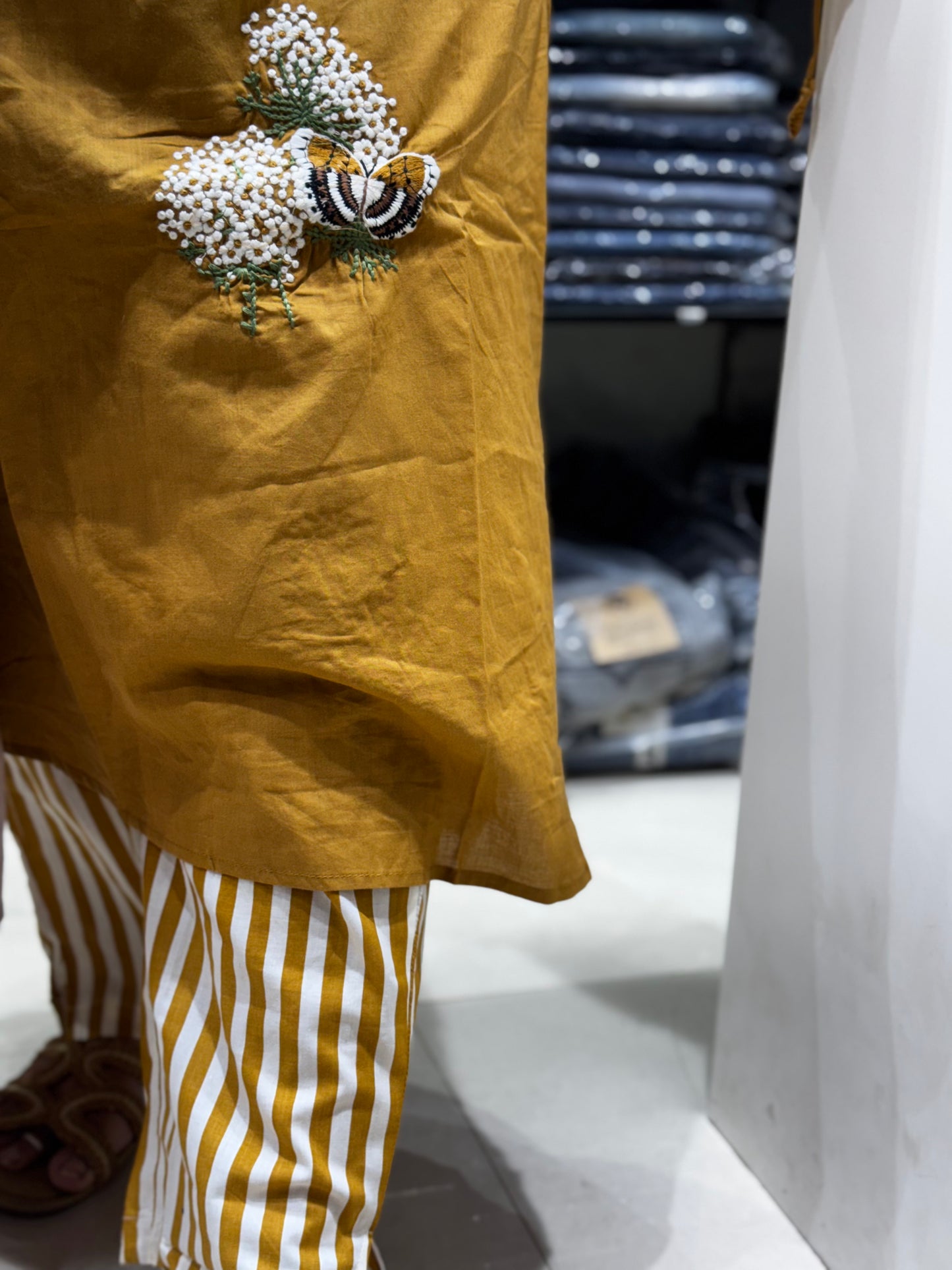 C97 YELLOW STRIPES CORD SET