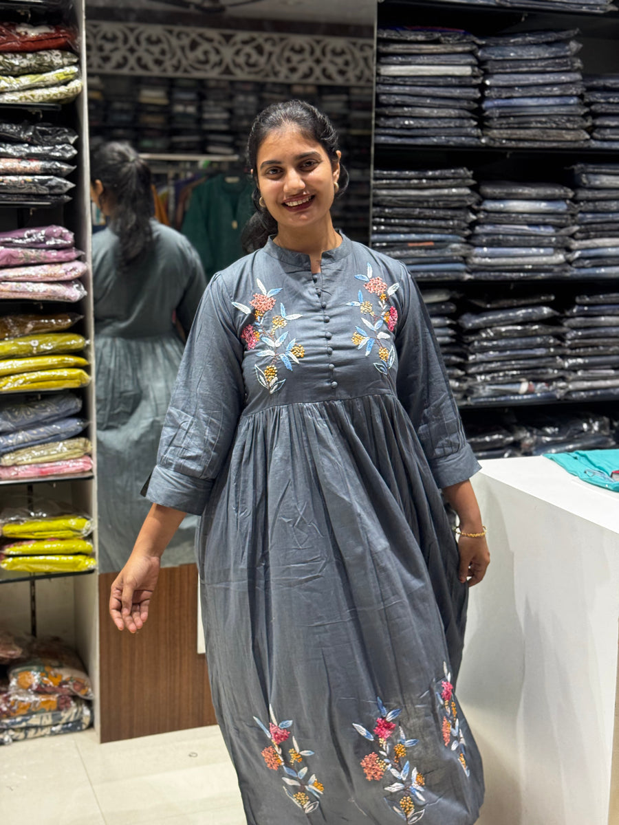 F34 GREY MULCOTTON GOWN