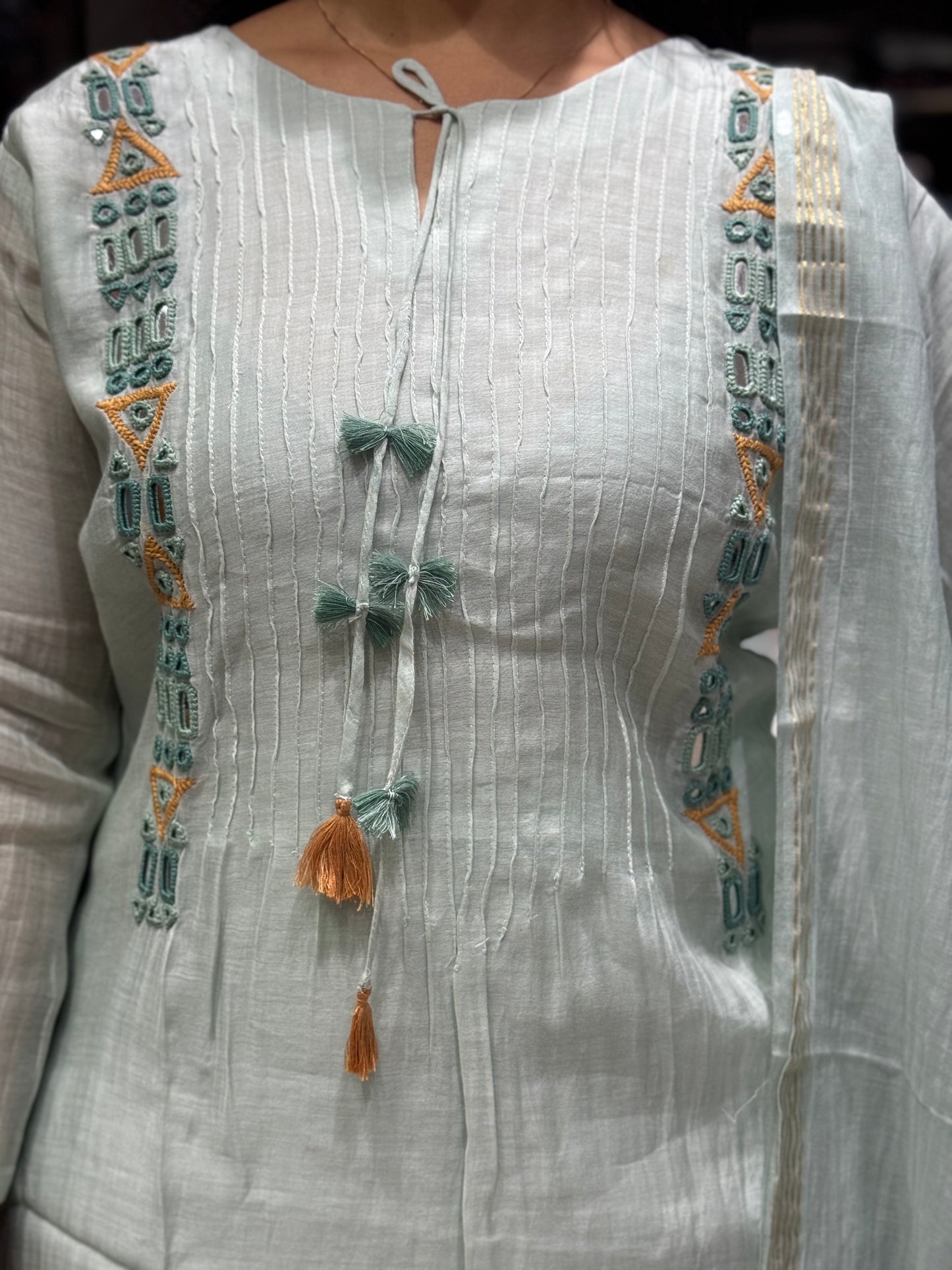 K131 MULCHANDERI SUIT SET