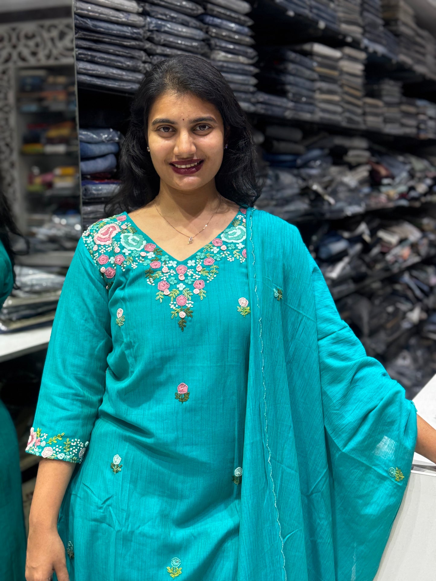 K134 SLUBSILK KNOT WORK SUIT SET