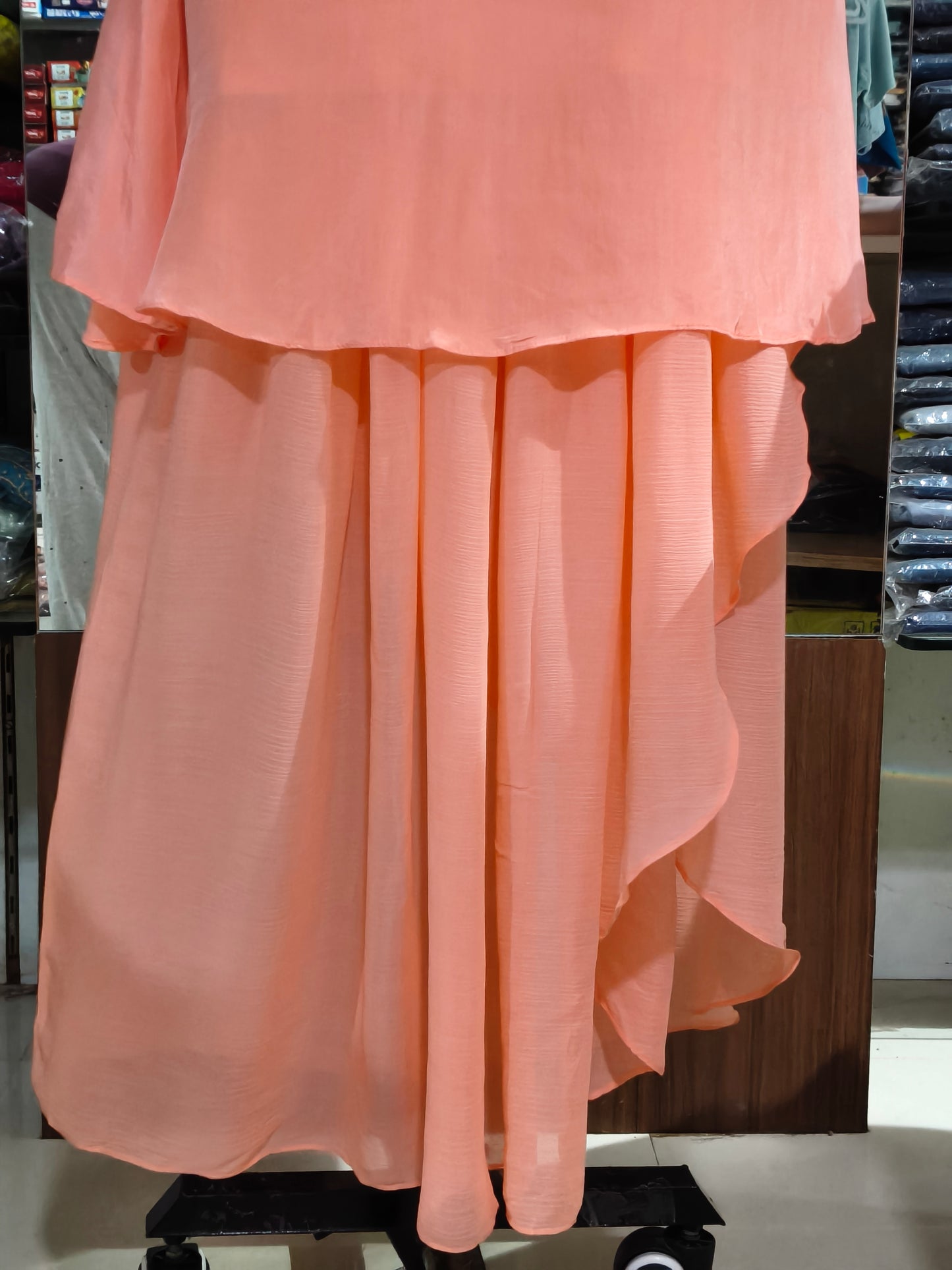 IN11 Chinon Silk Light Peach Cord Set